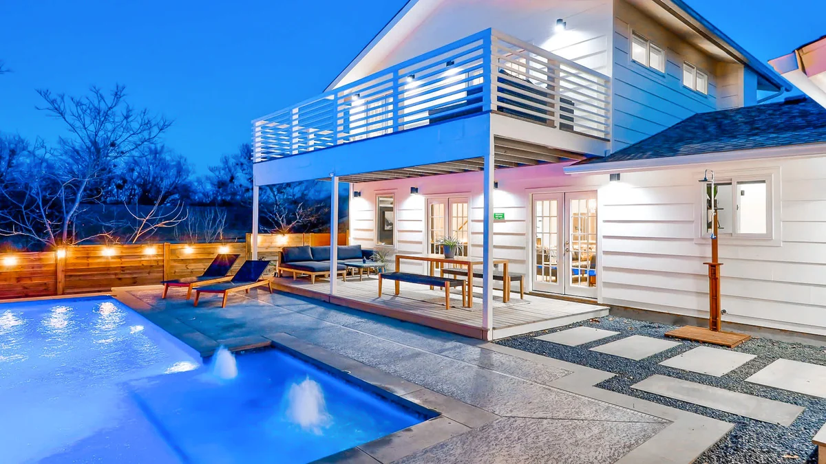 Bach Fave | Pool, Hot Tub, Grill, Mins to Downtown #32