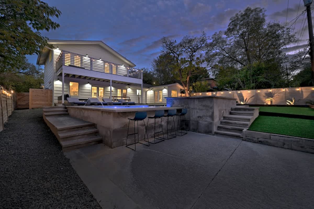 Bach Fave | Pool, Hot Tub, Grill, Mins to Downtown #41