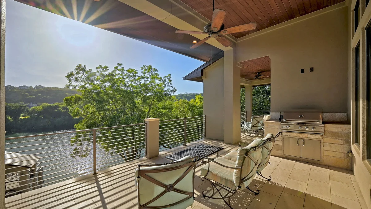 Private Beach, Dock, Views | Lake Austin Retreat #9