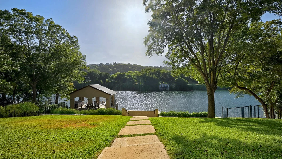 Private Beach, Dock, Views | Lake Austin Retreat #47
