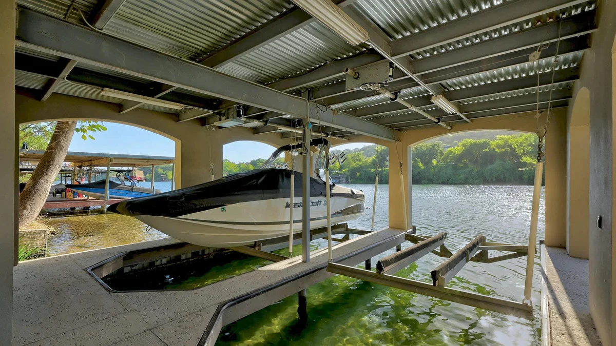 Private Beach, Dock, Views | Lake Austin Retreat #54