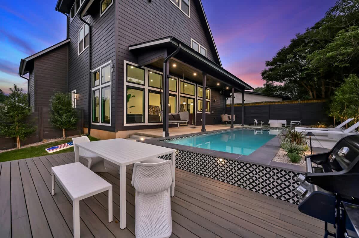 Pool, Lounge, Bar | East Austin Social Retreat #51