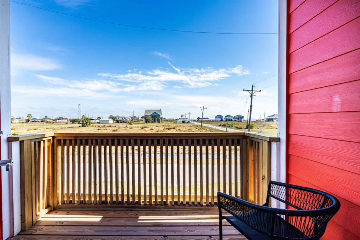 Home in Bolivar Peninsula property photo 5