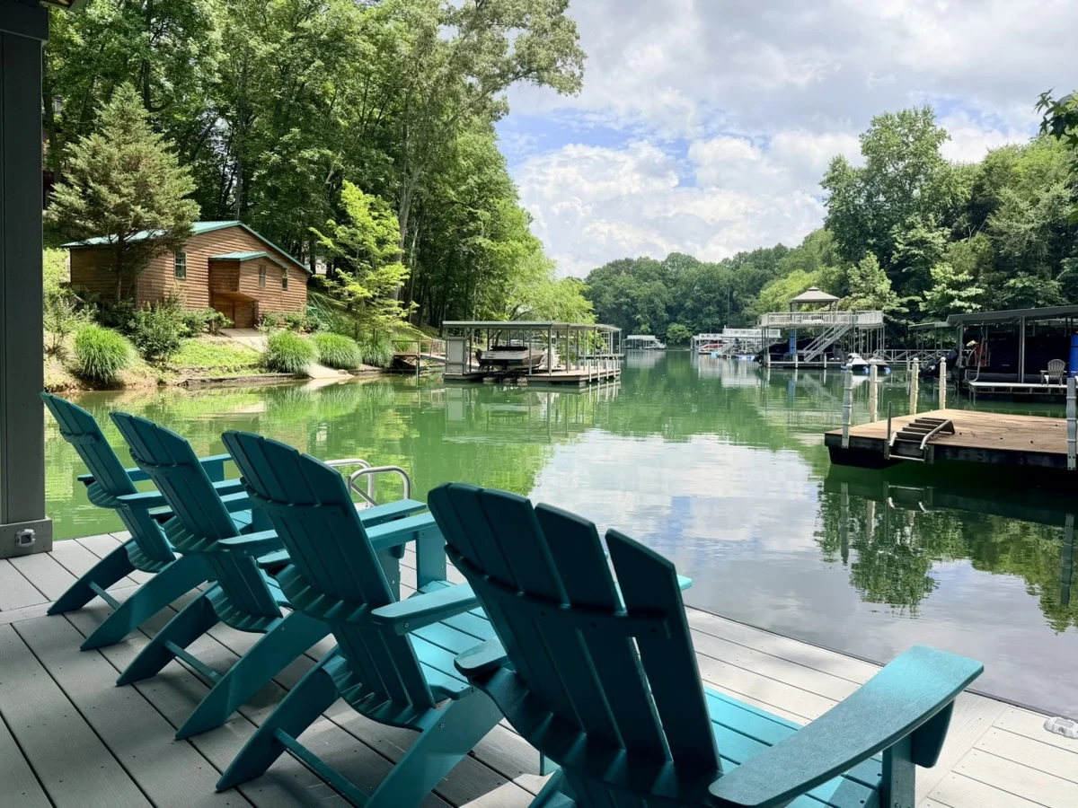 Lakeside Retreat-New Lakeside Home w/kayaks, Game Room, Billiards #70