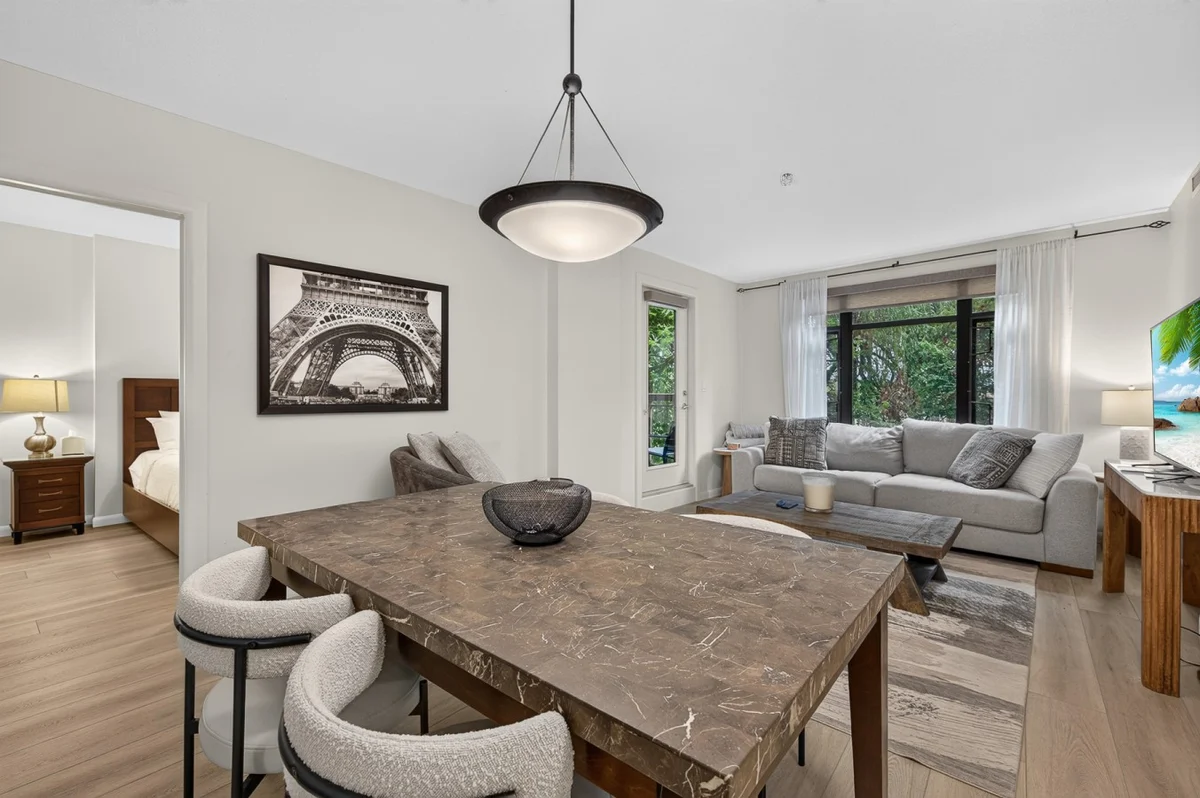 Home in Kelowna property photo 2
