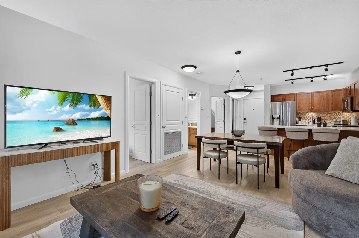 Home in Kelowna property photo 5