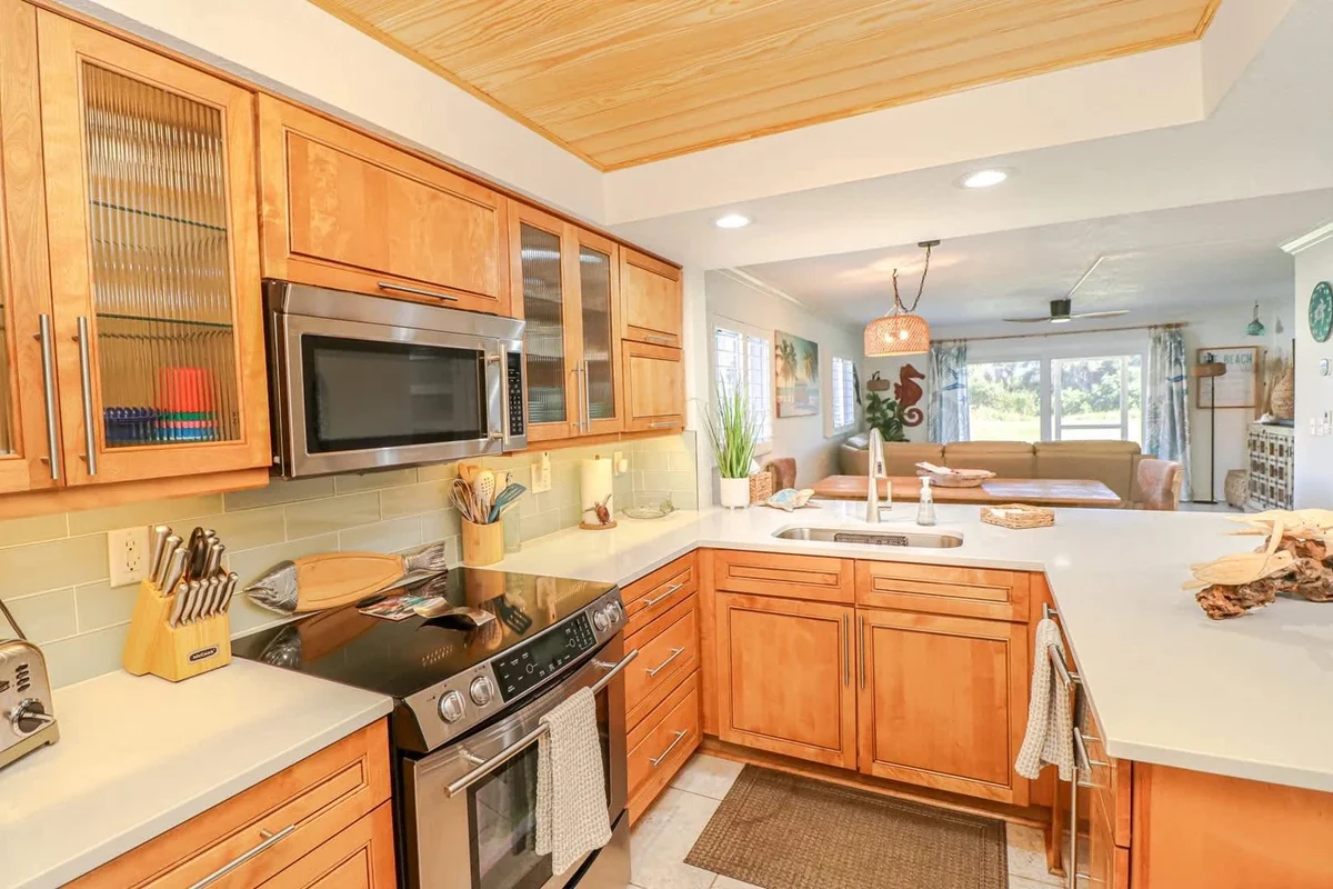 Condo in Saint Augustine Beach property photo 3