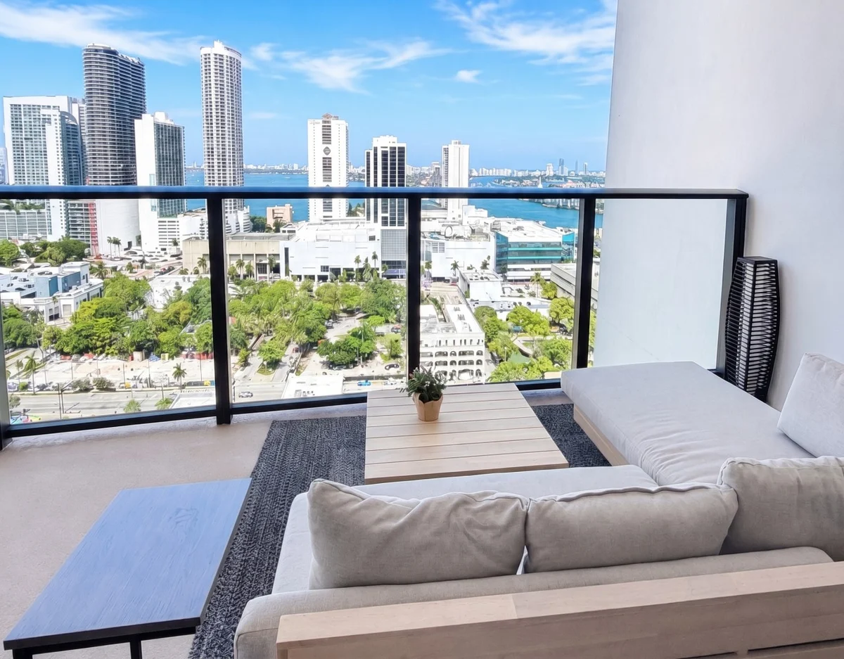 Home in Miami property photo 4