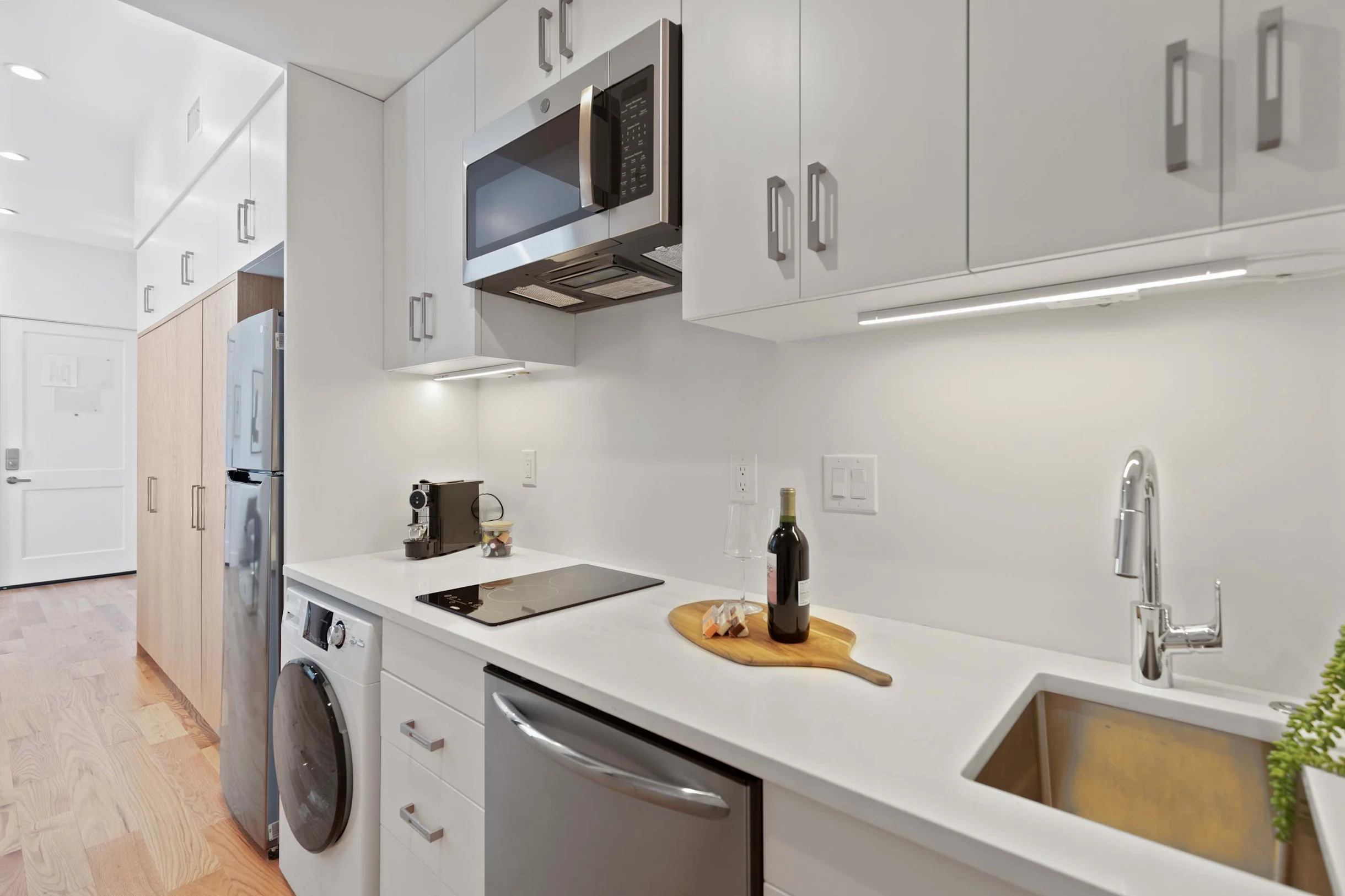 Apartment in Charleston property photo 5