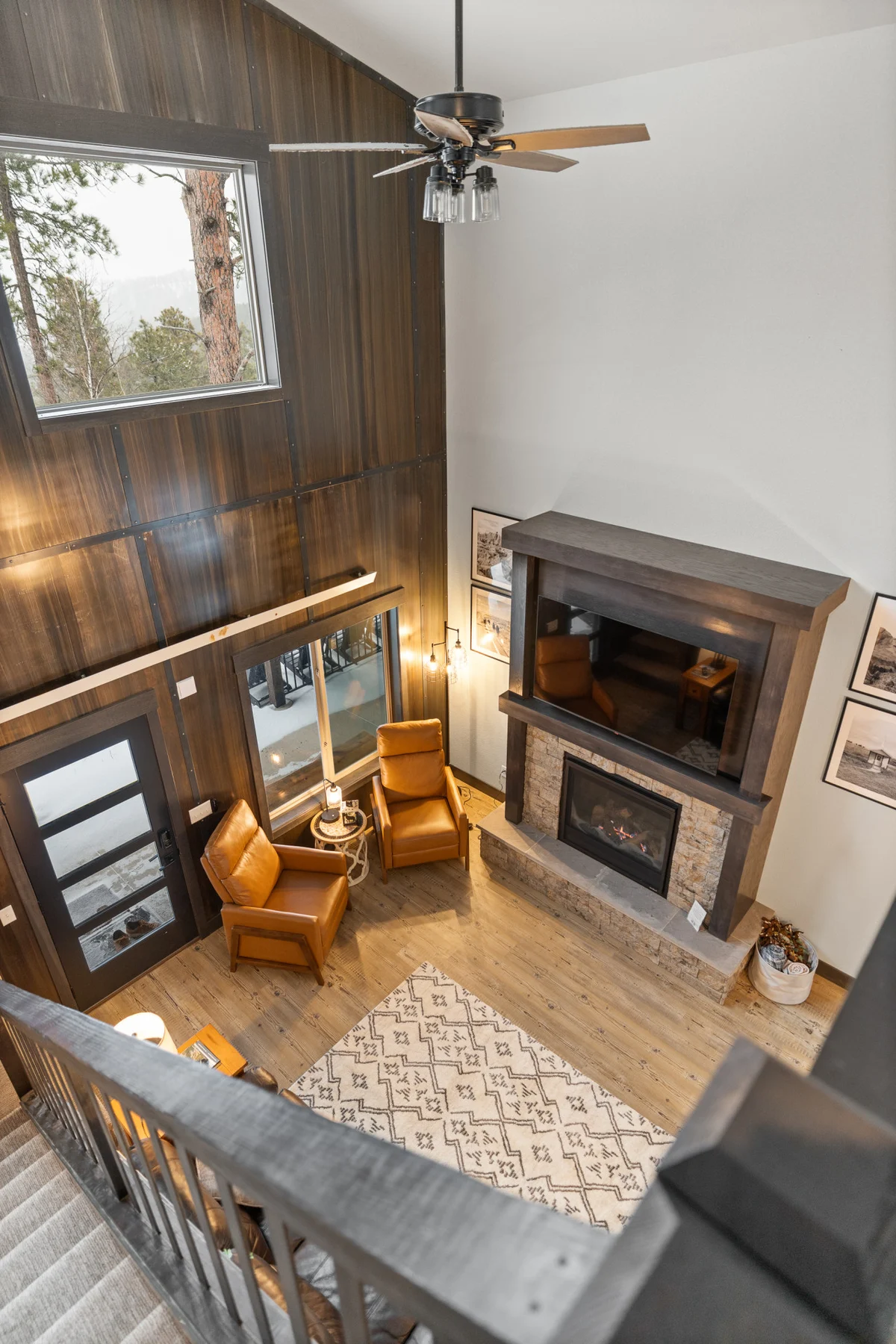Home in Lead property photo 4