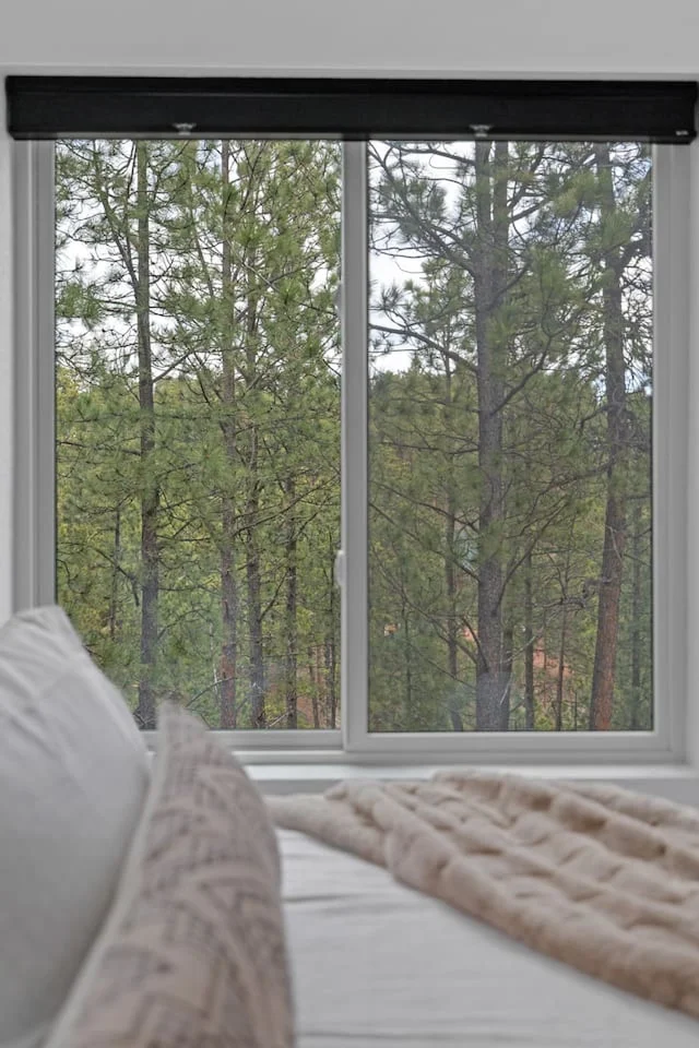 Bedroom 1 image 1