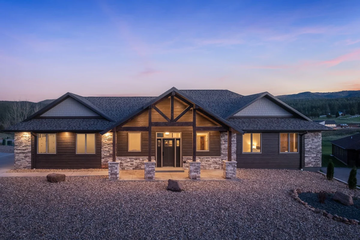 Home in Sturgis property photo 2