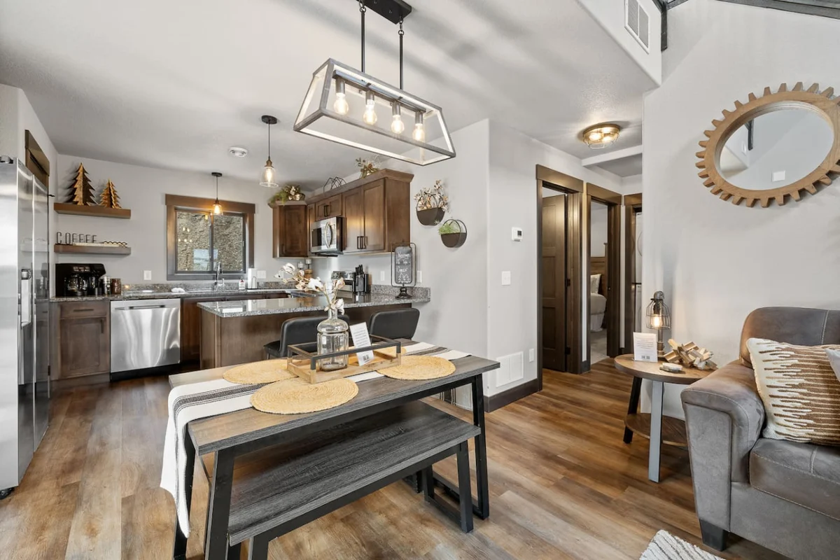 Home in Lead property photo 5