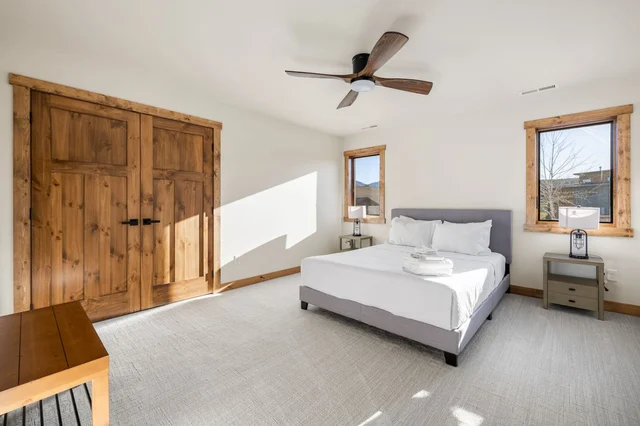 Bedroom 1 image 1