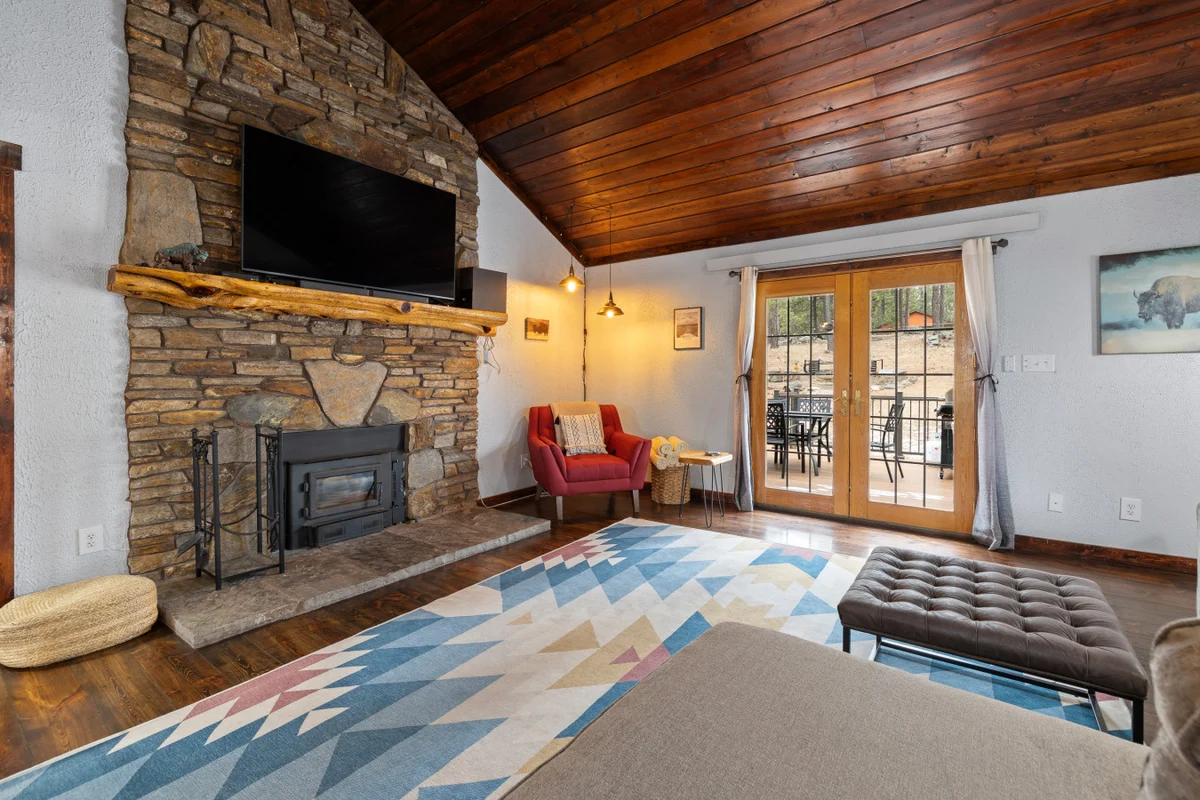 Home in Custer property photo 4