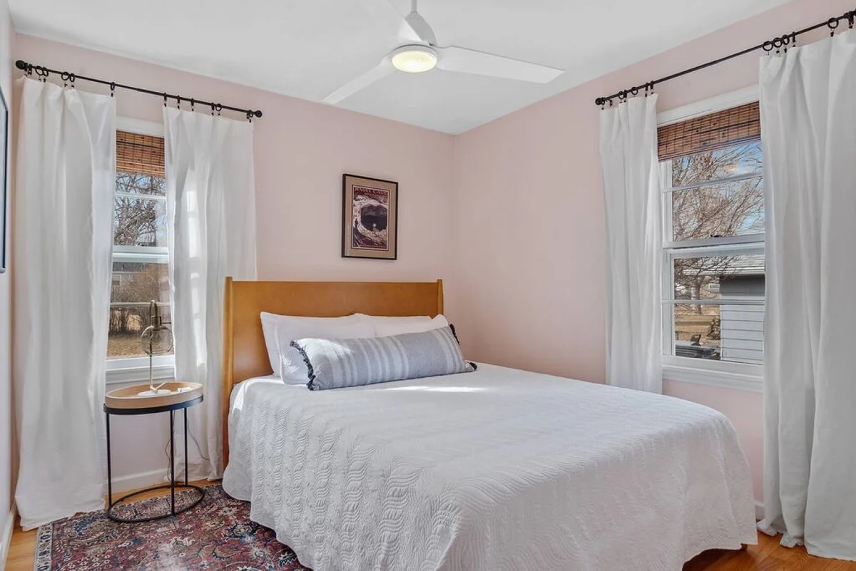 Bedroom 1 image 1