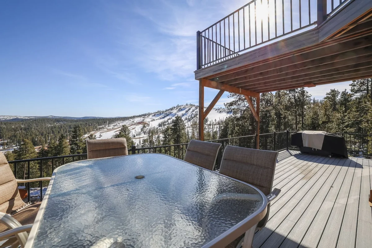 Home in Lead property photo 5