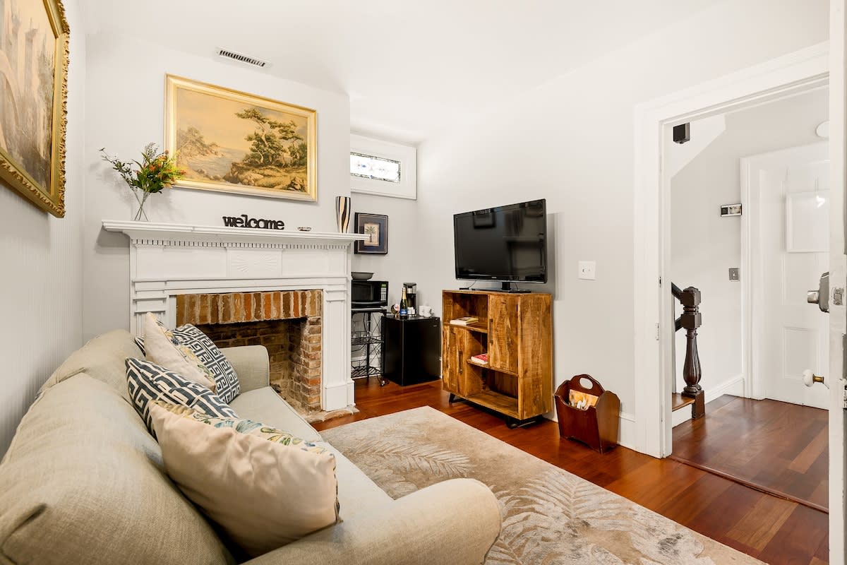 Home in Charleston property photo 3