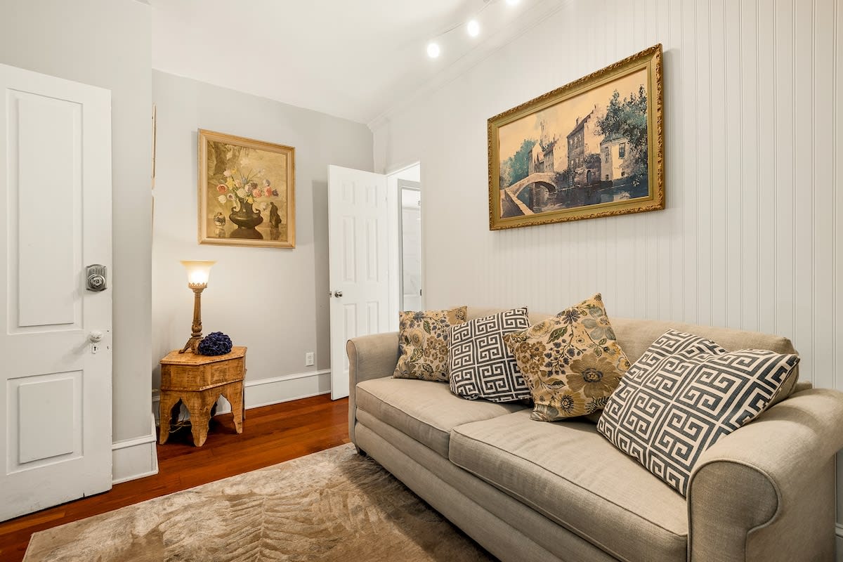 Home in Charleston property photo 2