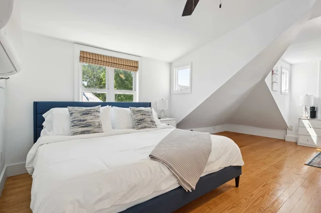 Bedroom image 1