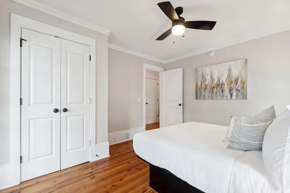 Bedroom image 1