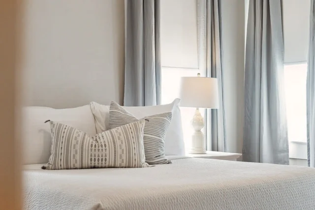 Bedroom image 1