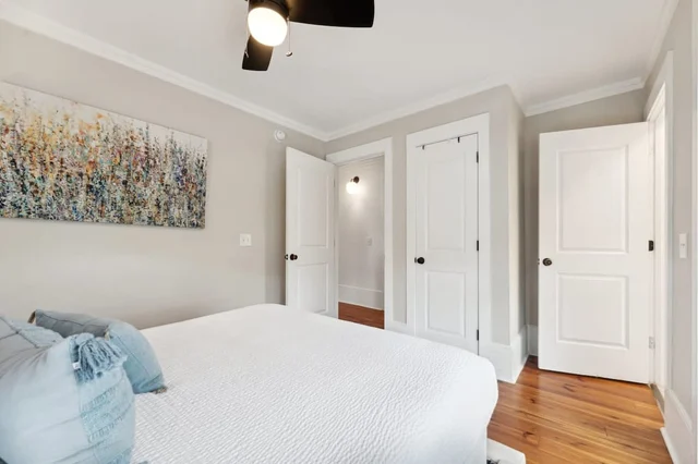 Bedroom image 1