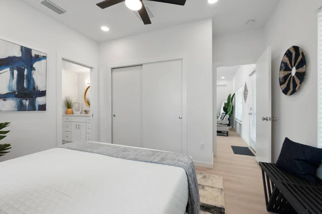 BEDROOM image 1