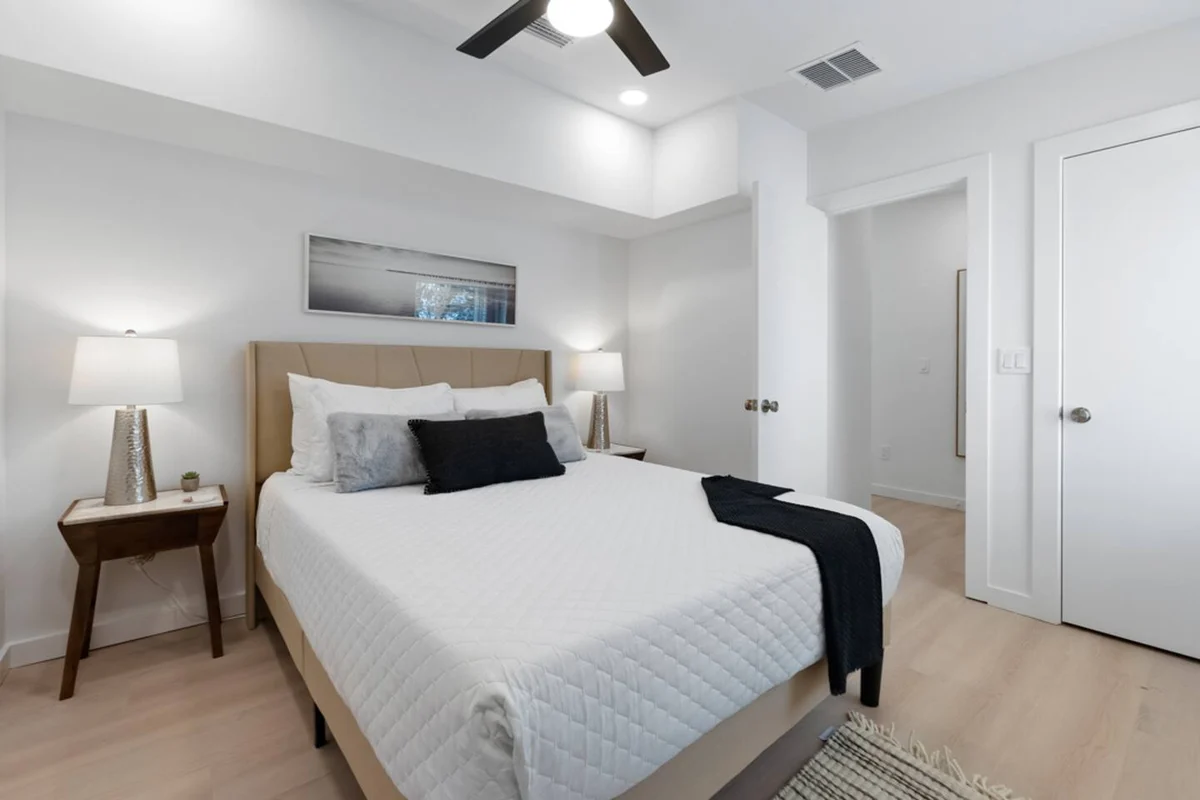 Luxury Modern Comfort in Historic St Augustine property photo 3
