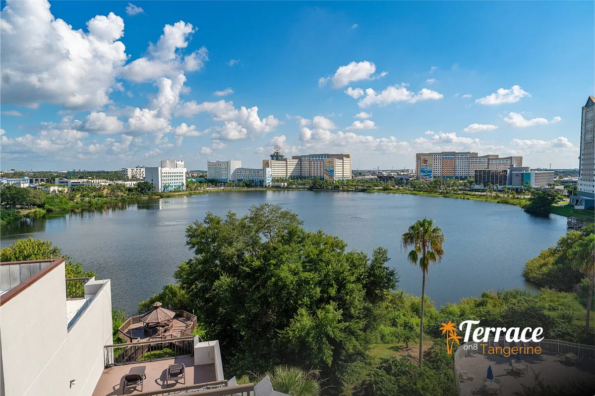 Condo in Orlando property photo 3