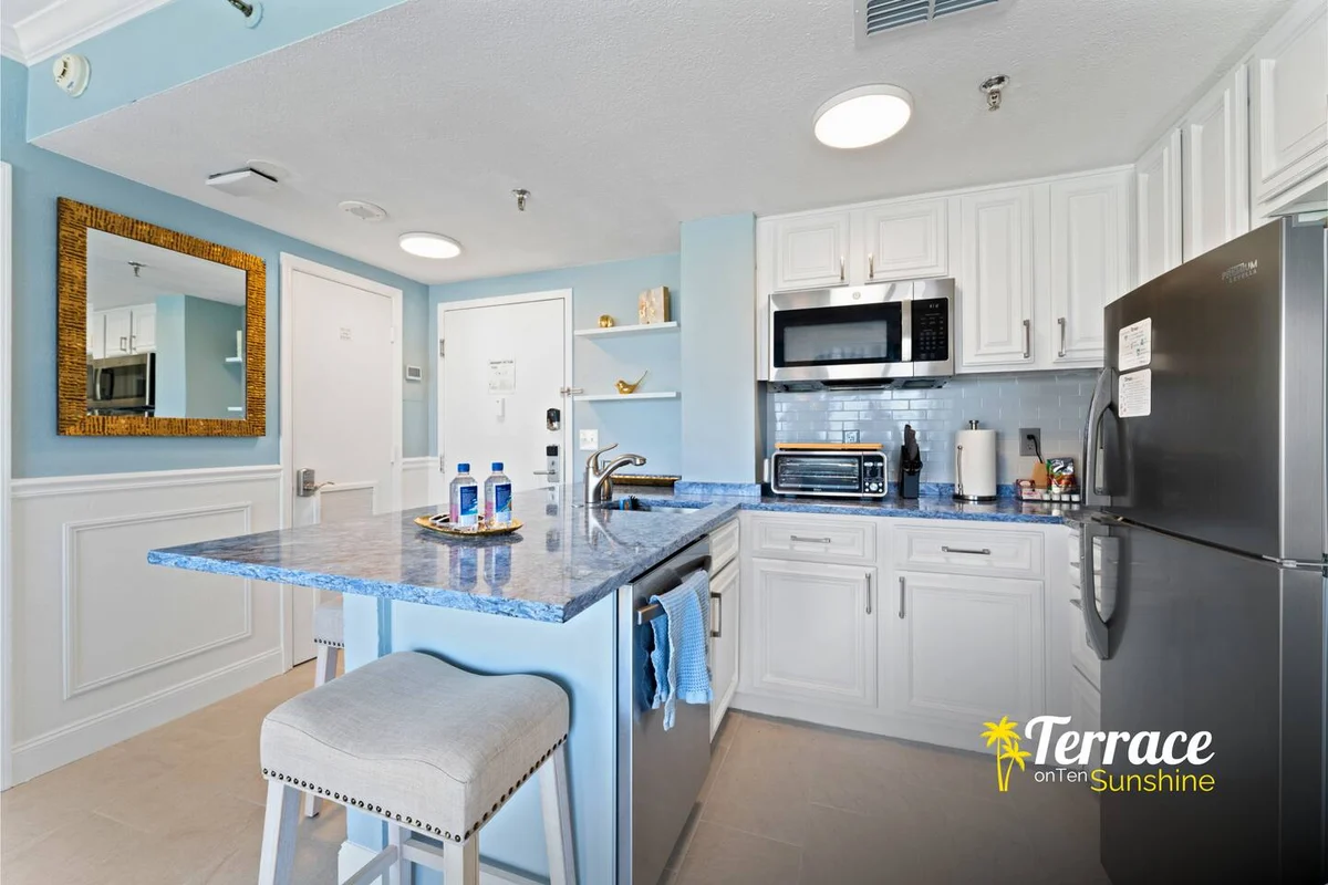 Condo in Orlando property photo 3