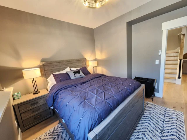 Bedroom 4 image 1