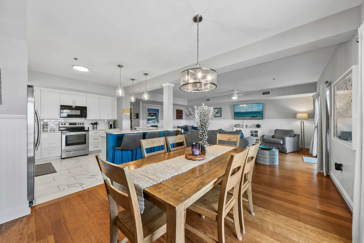 Condo in Isle of Palms property photo 5