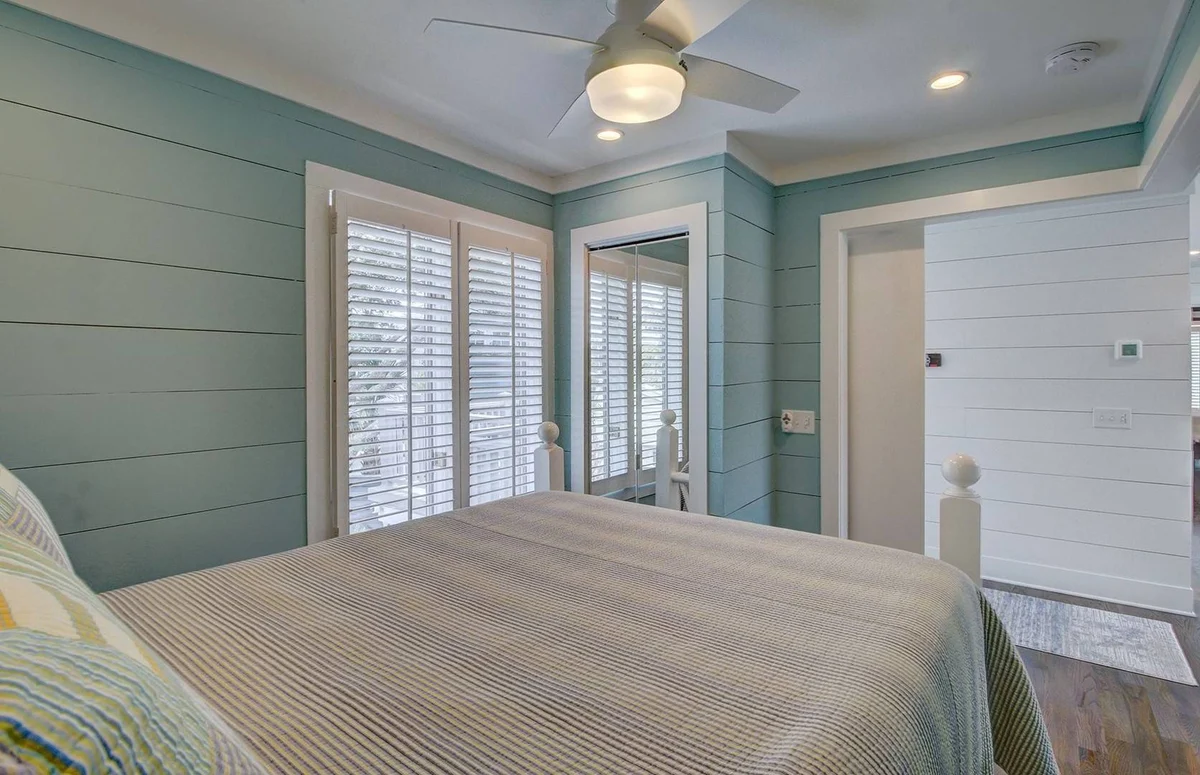 Bellevue III - 6 34th Avenue Isle of Palms #54