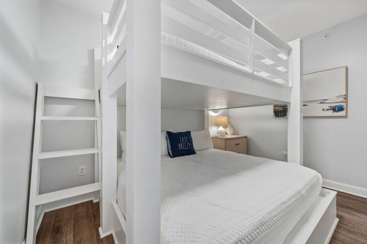 Bunk Room image 1
