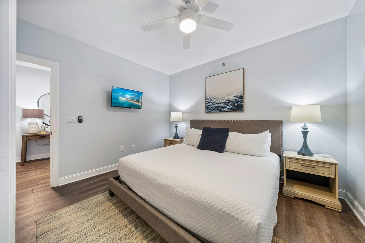Primary Suite image 1