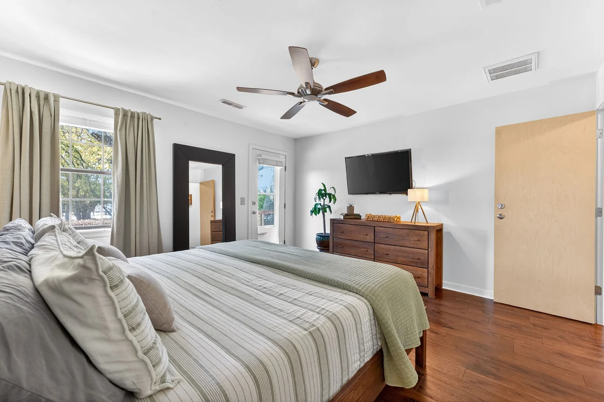 Live Oak Beach House - 5 22nd Ave. #16