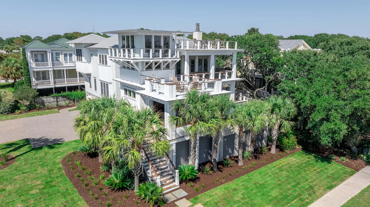 Shore Thing - 4001 Palm Blvd #45