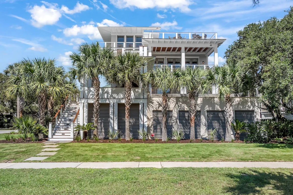 Shore Thing - 4001 Palm Blvd #44