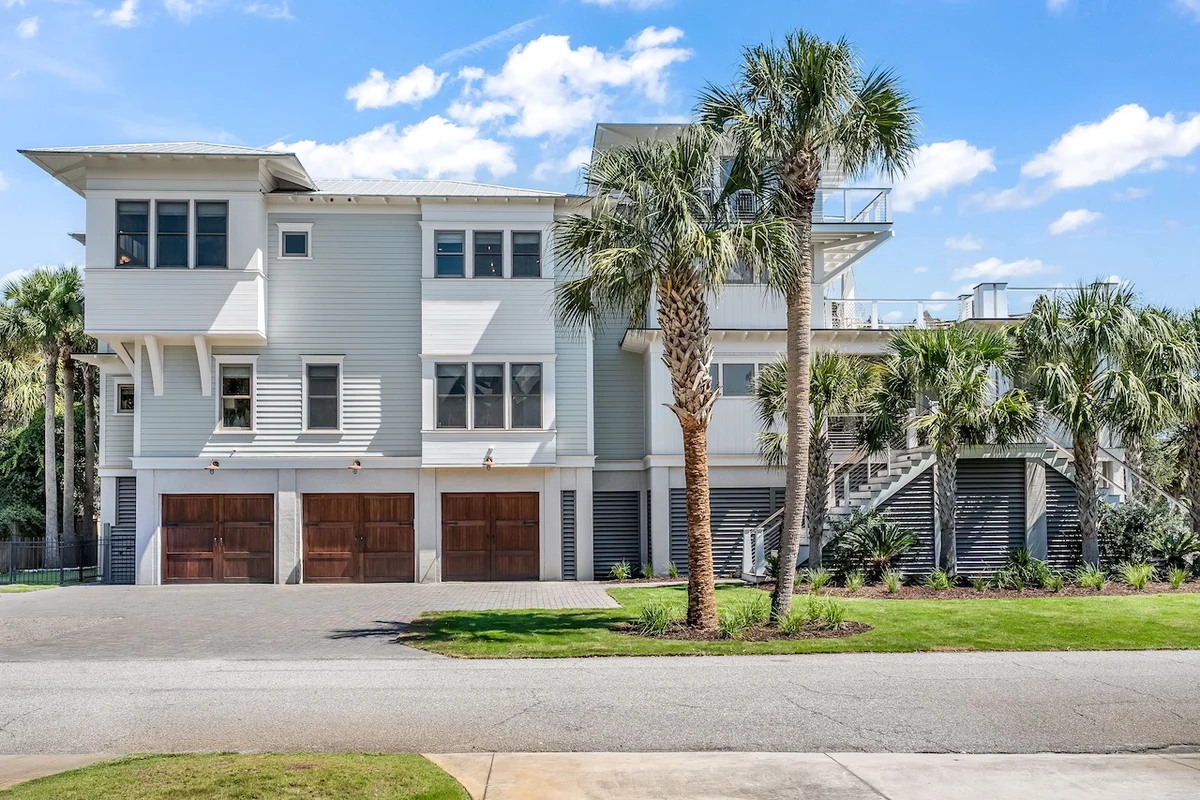 Shore Thing - 4001 Palm Blvd #6