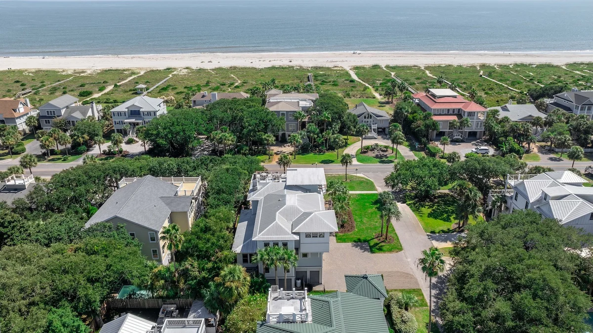 Shore Thing - 4001 Palm Blvd #59
