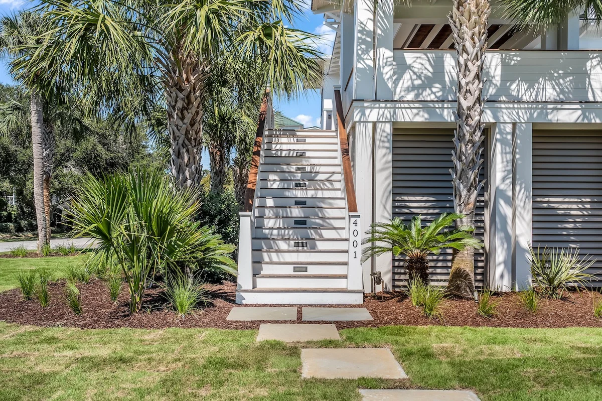 Shore Thing - 4001 Palm Blvd #54