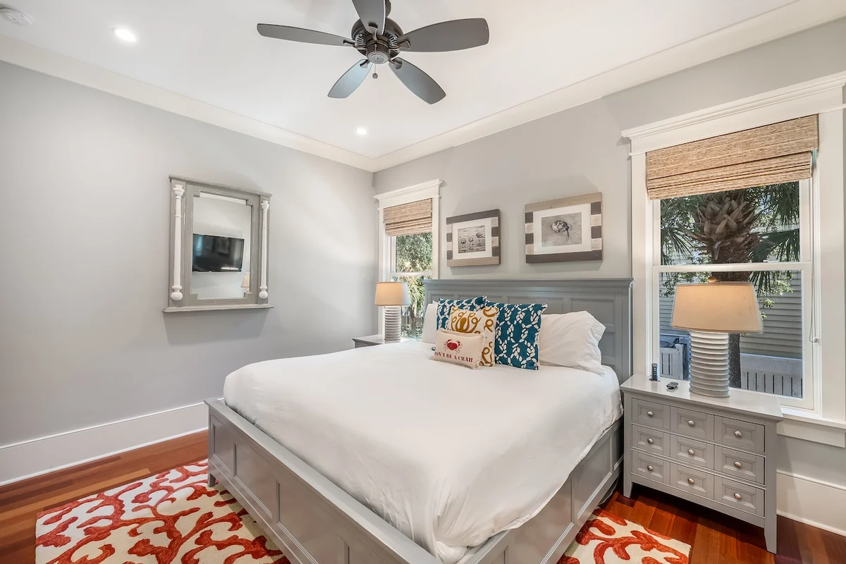 Shore Thing - 4001 Palm Blvd #31
