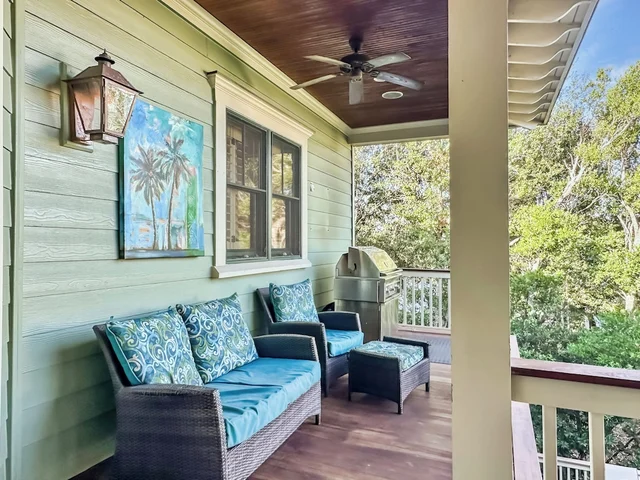 Isle Appeal - 2803 Palm Blvd #43