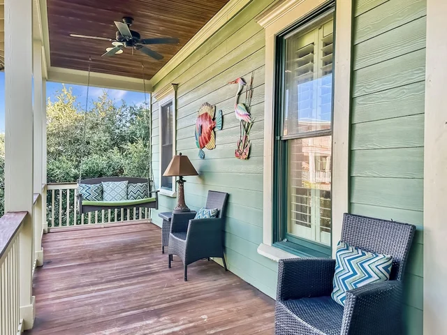 Isle Appeal - 2803 Palm Blvd #47