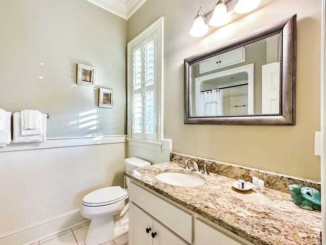 Isle Appeal - 2803 Palm Blvd #17