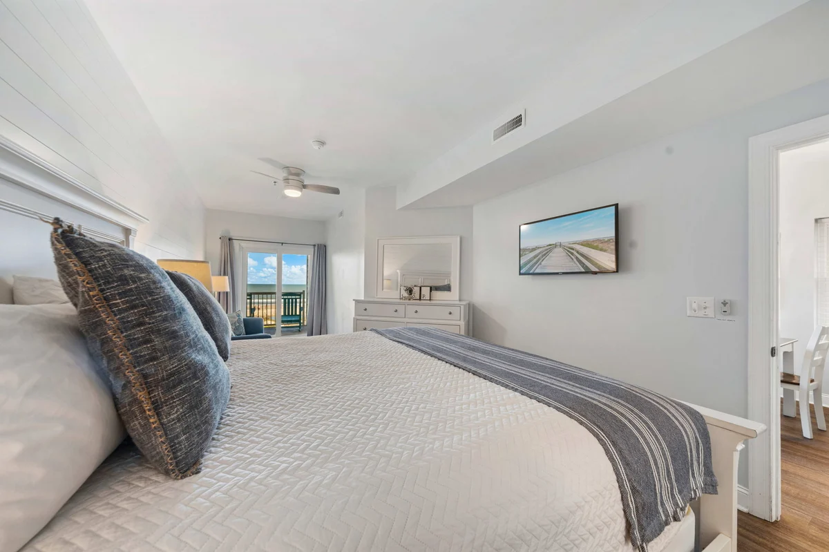 Oceanview Condos 202 - Beach Breeze #24