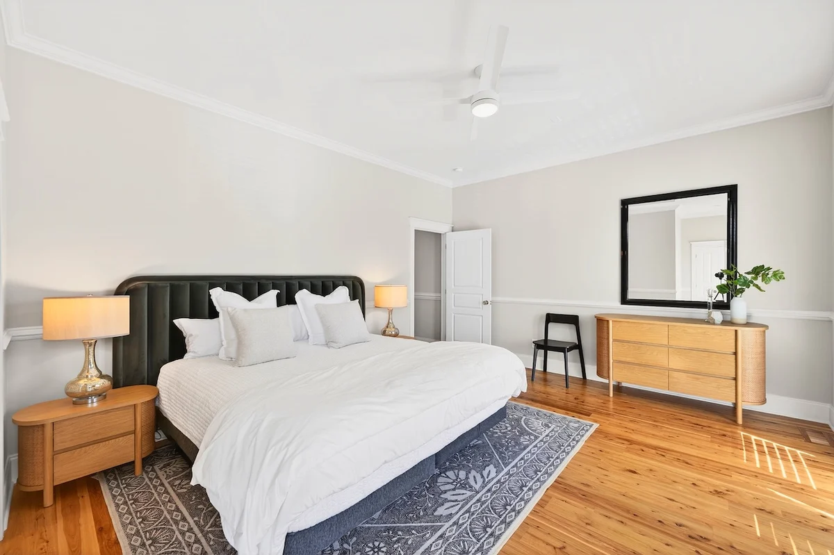 Sun Kissed by the Sea - 3007 Cameron Blvd. #20
