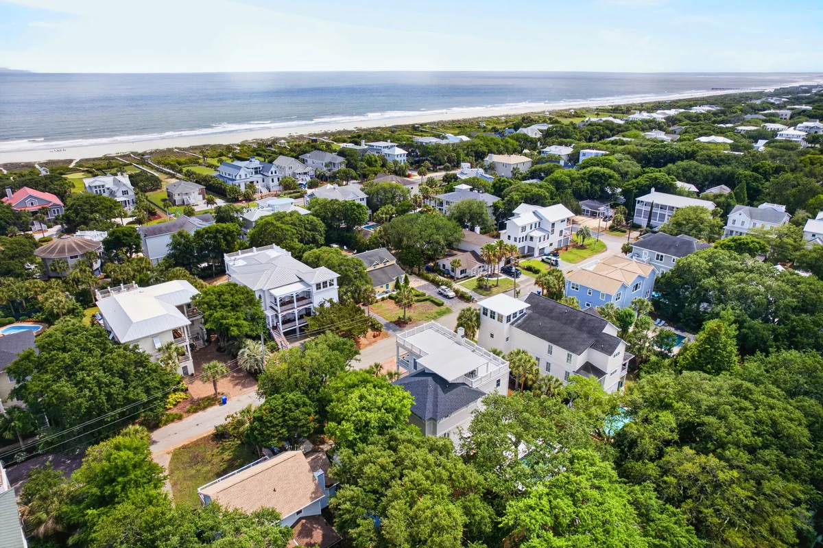 Sun Kissed by the Sea - 3007 Cameron Blvd. #47