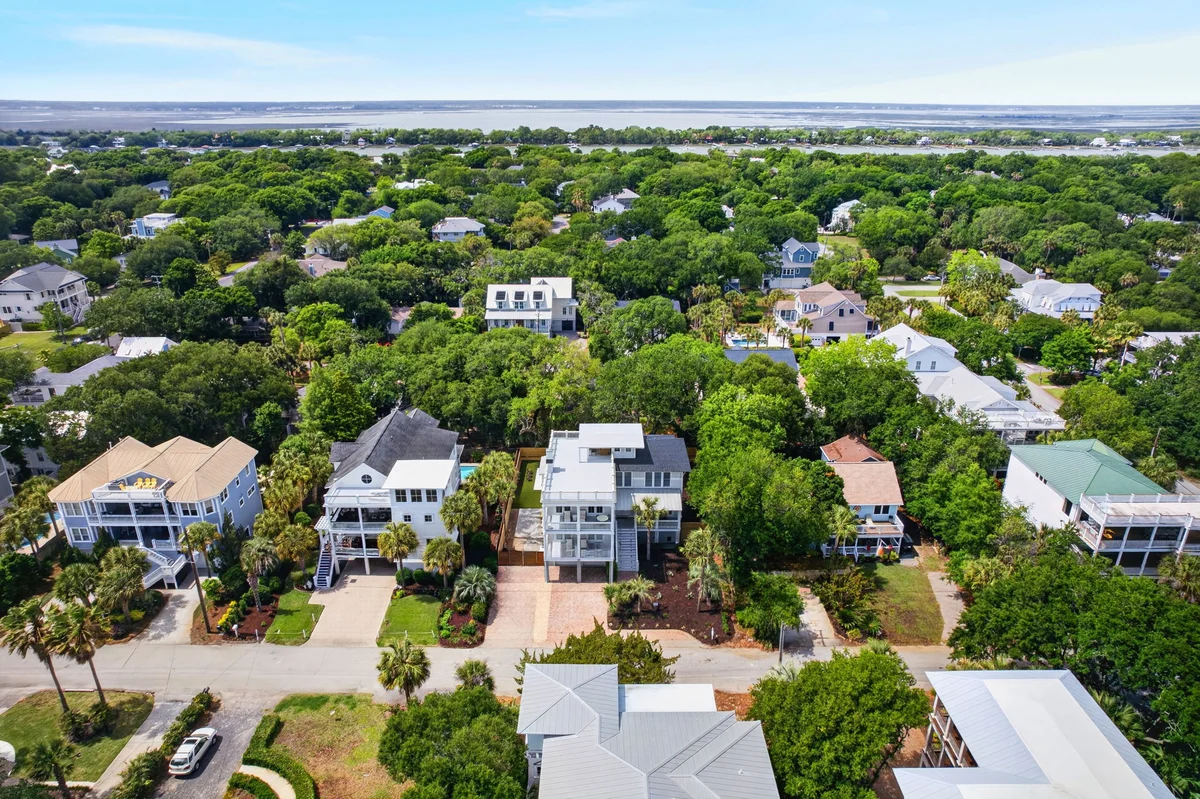 Sun Kissed by the Sea - 3007 Cameron Blvd. #85